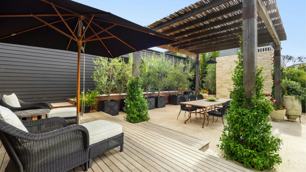 Timber vs Composite Decking